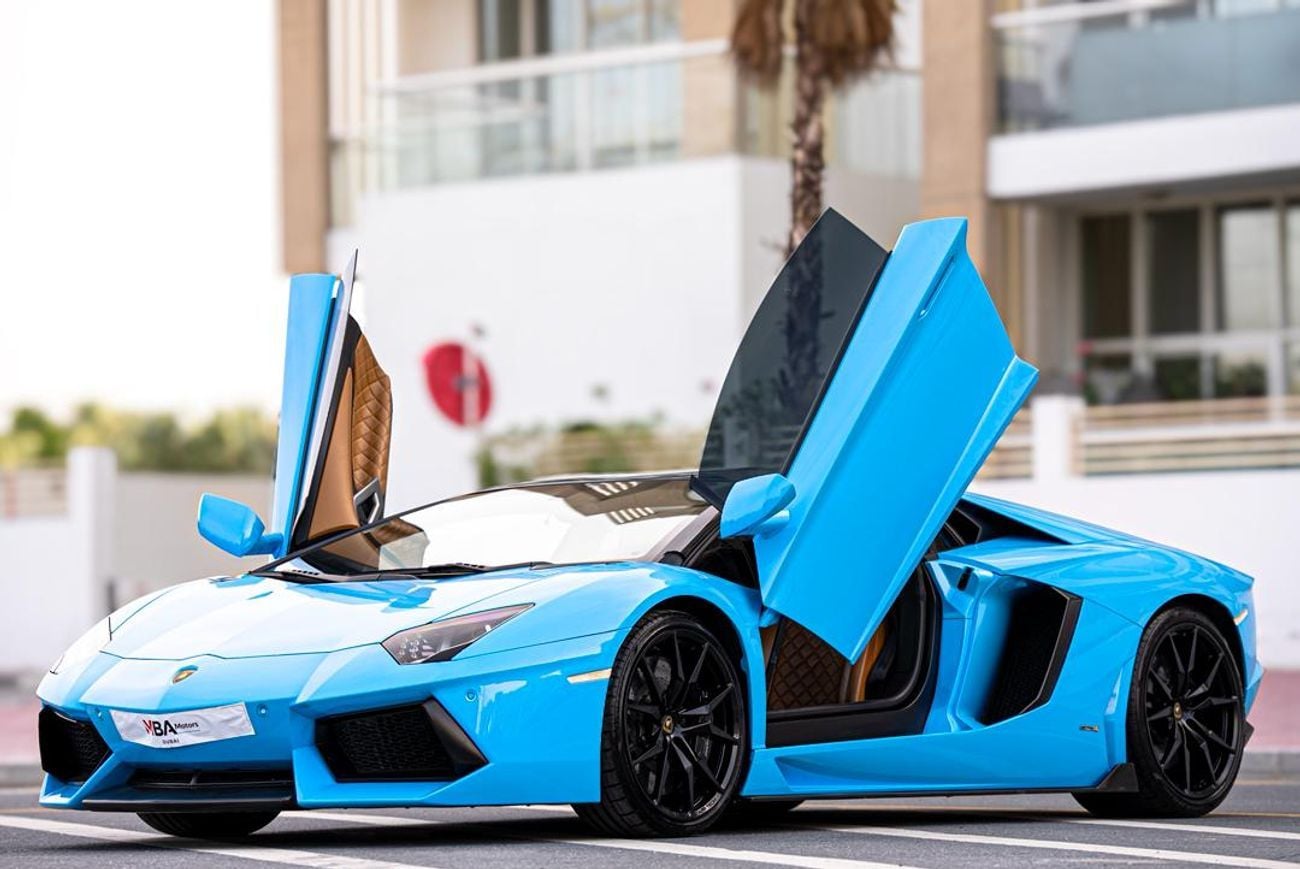 Lamborghini Aventador 6.5L V12 GCC Full service history