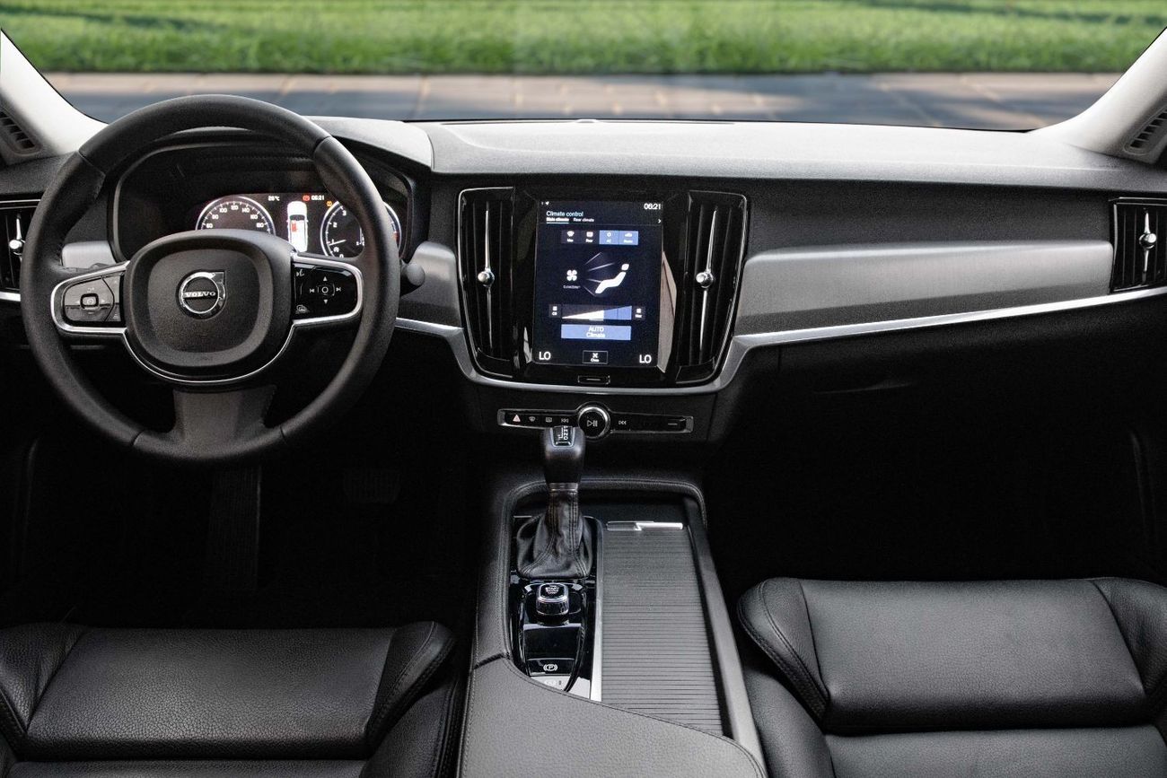 Volvo S90 | 1,958 P.M  | 0% Downpayment | Low Kms! Agency Maintained!