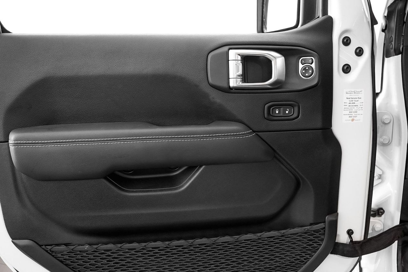 Jeep Wrangler Sahara 3.6L A/T (5 Seater)