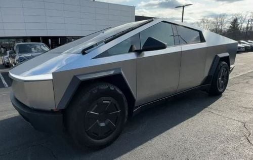 Tesla Cybertruck TESLA CYBERTRUCK DUAL MOTOR 600HP