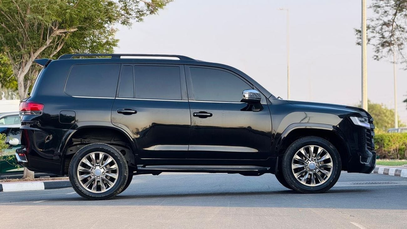 Toyota Land Cruiser SAHARA | MODIFIED TO LC300 | SUNROOF | PUSH START | POWER & MEMORY SEATS | 4.5L DIESEL | AUTO | COOL