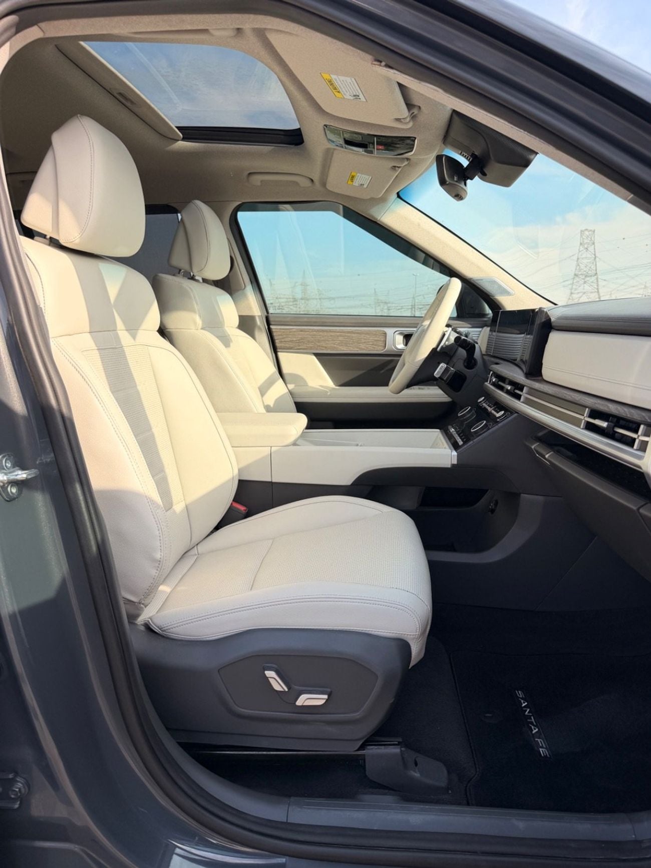 هيونداي سانتا في Limited 2.5L // panoramic, 360 camera// full option 2024