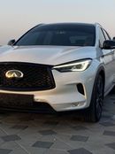 إنفينيتي QX50 Luxury 2.0L RWD