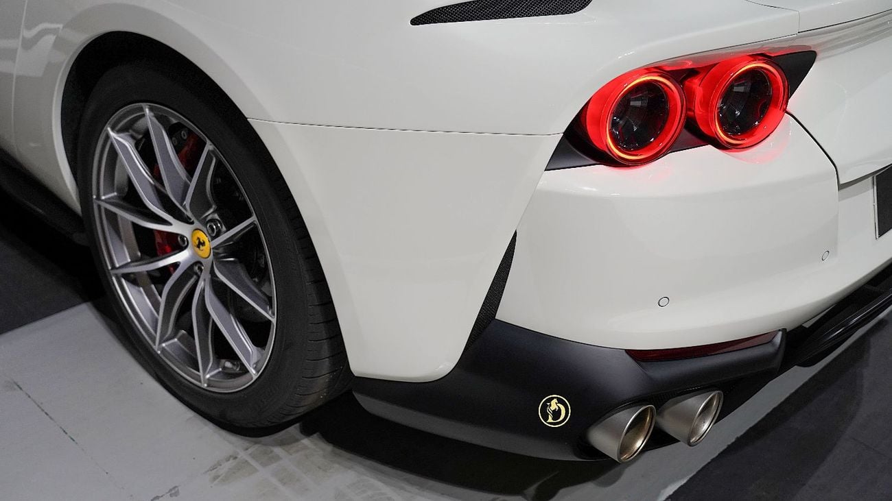 فيراري 812 GTS | LIMITED OFFER | FULL INTERIOR CARBON FIBER | NEW | V12 6.5L ENGINE | 789 HP