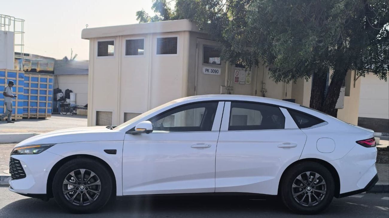 BYD Qin L DM-i DM-i (Plug In Hybrid) EV range 80km with Smart Drive Brand New Car 2025