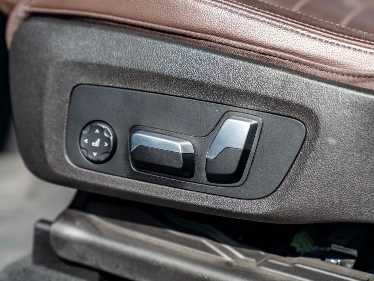 بي أم دبليو X3 xDrive 30i 2.0L