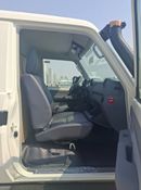 تويوتا لاند كروزر 70 LC79 2.8L GD Single cab 6-AT 4X4