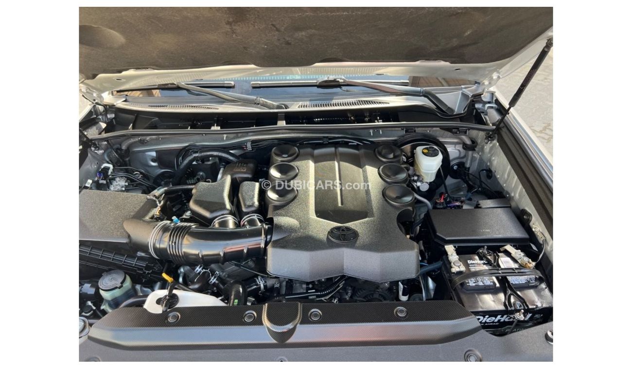 Toyota 4Runner 2016 SR5 PREMIUM 7 SEATS LEATHER SUNROOF USA IMPORTED - ONLY EXPORT