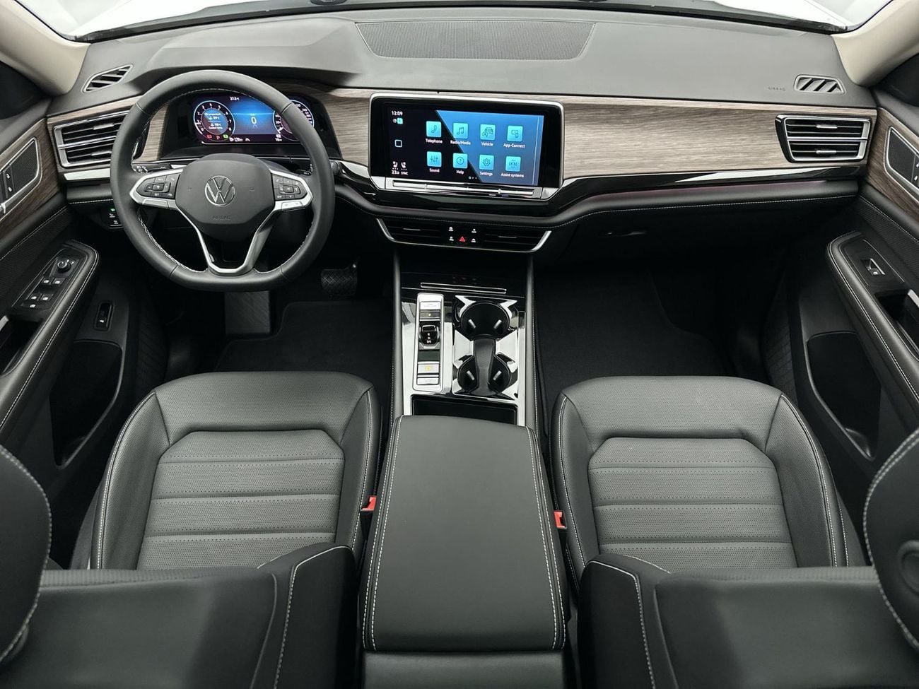 فولكس واجن تيرامونت Comfortline 2.0L