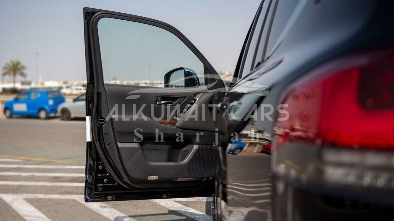 تويوتا لاند كروزر TOYOTA LAND CRUISER 300 VX 3.5P AT MY2024 – BLACK