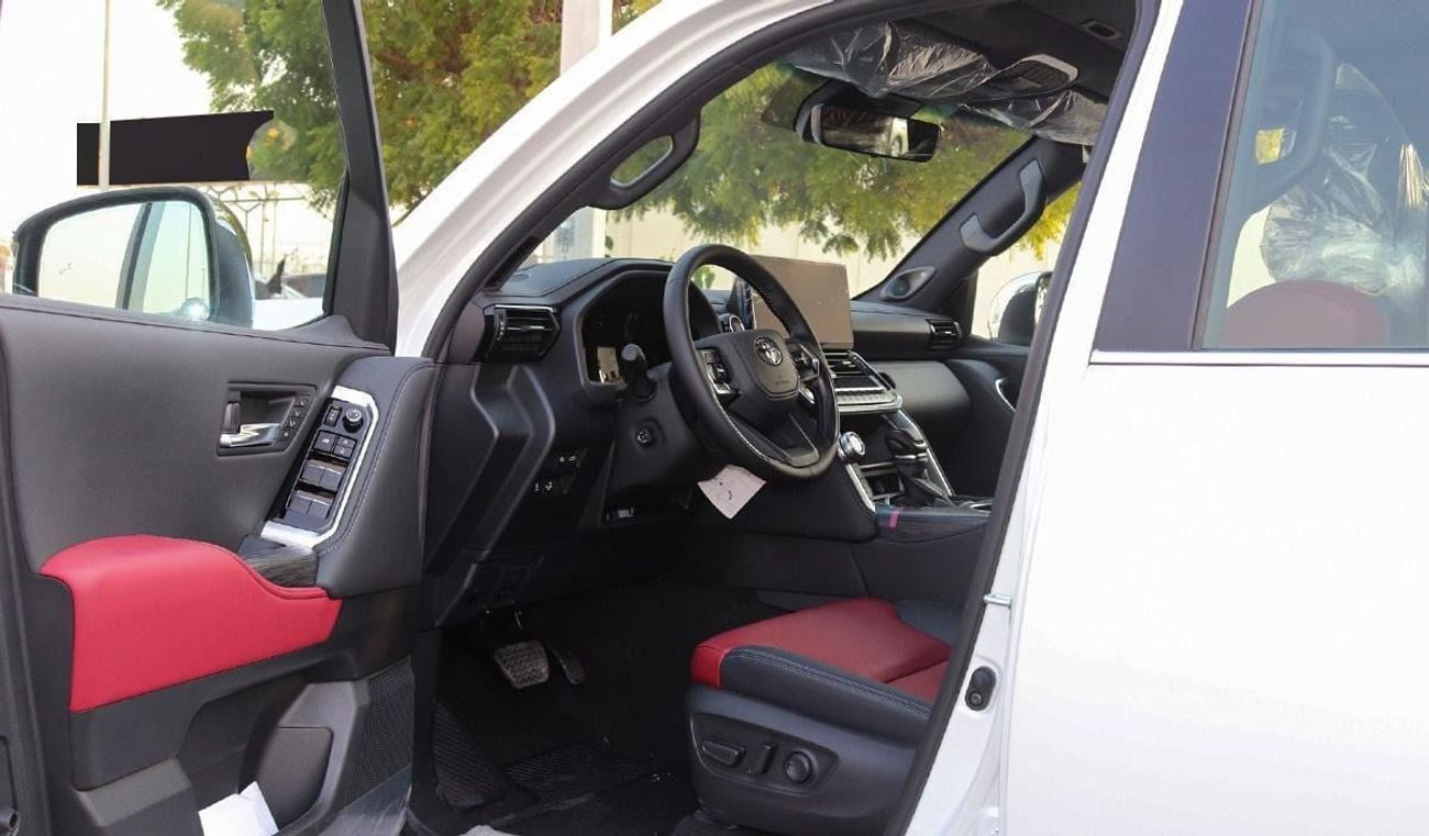 Toyota Land Cruiser Toyota Land Cruiser VXR / GCC / Hybrid / 0 km / white