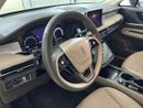 Lincoln Corsair COR222 / FREE Insurance + Registration / AL TAYER MOTORS / AL QOUZ SHOWROOM