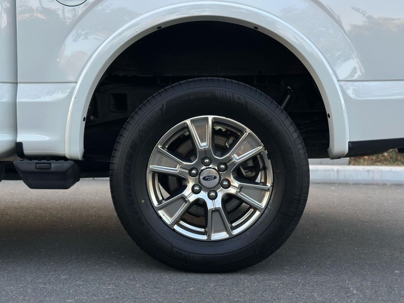 Ford F 150 Lariat 5.0L