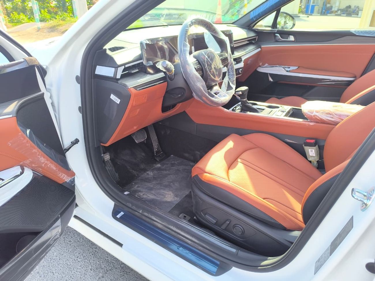 Kia K5 2.5L Petrol Full Option GCC Specs 2026 Model Brand New Car