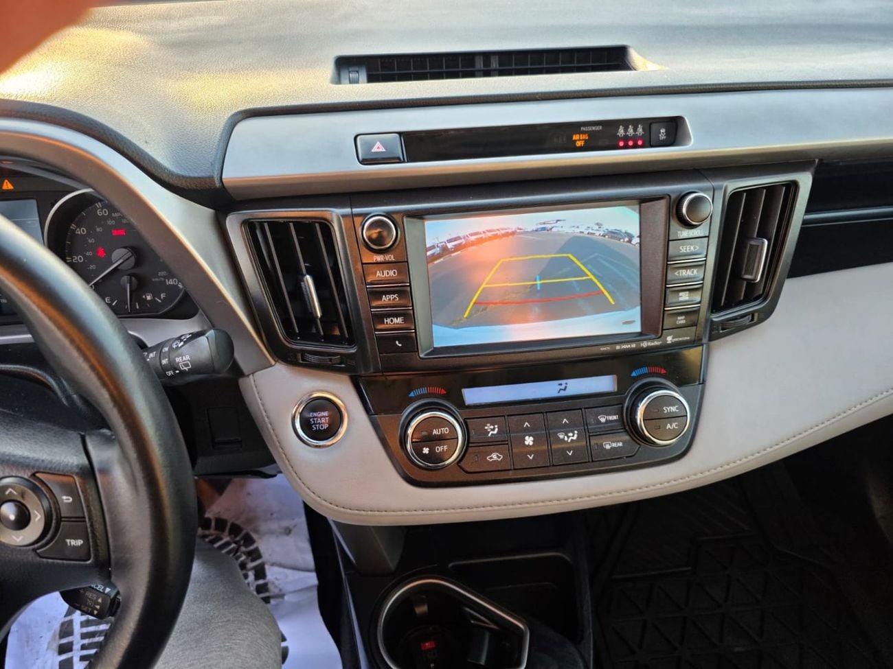 Toyota RAV4 XLE