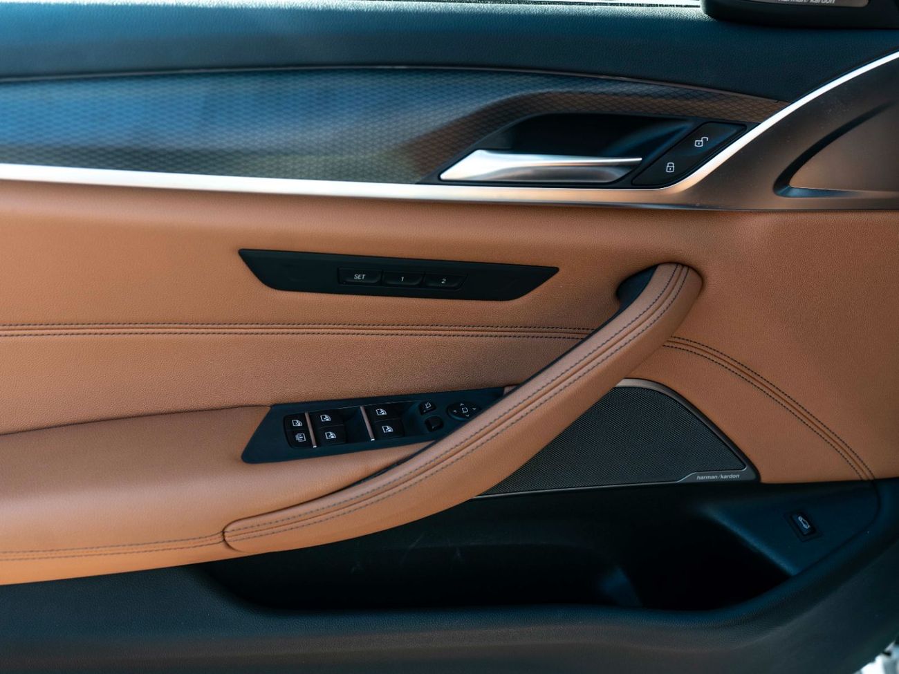 بي أم دبليو 520i M Sport Comfort 2.0L