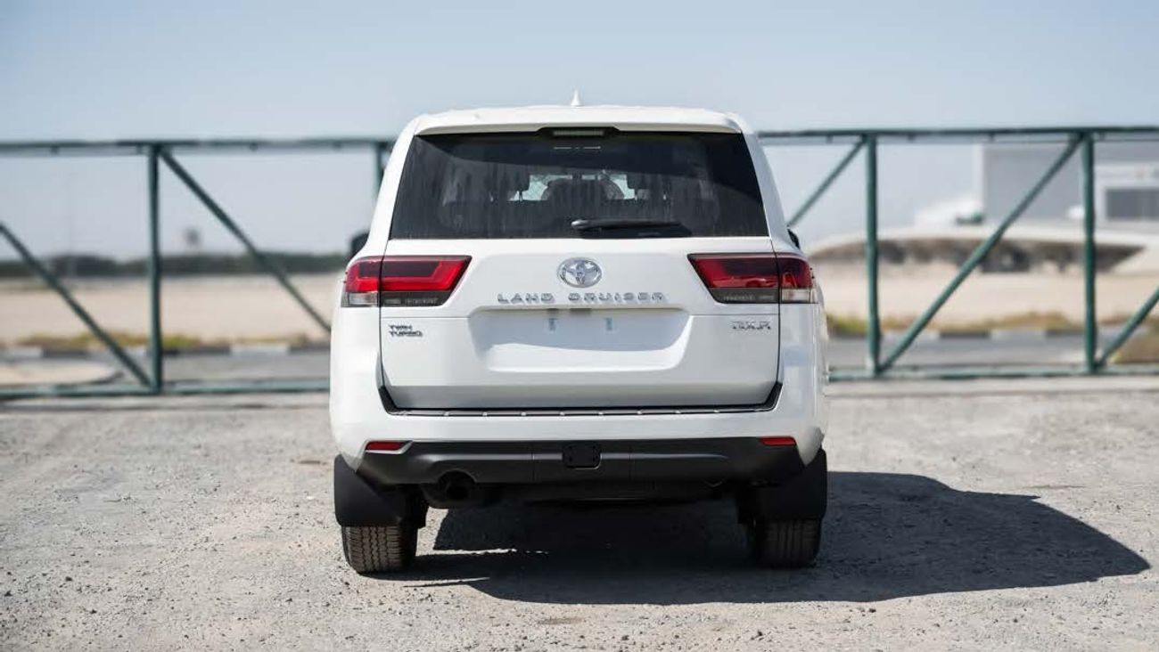 New Toyota Land Cruiser TOYOTA LANDCRUISER 3.5 GXR STANDARD 2025 for ...