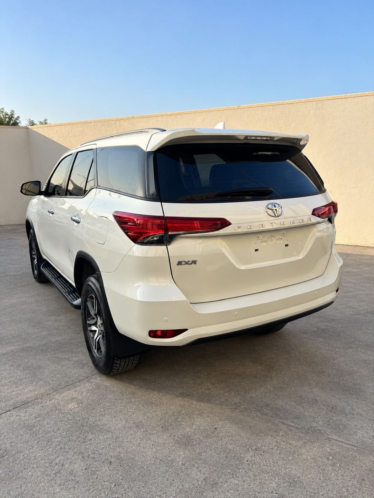 Toyota Fortuner EXR