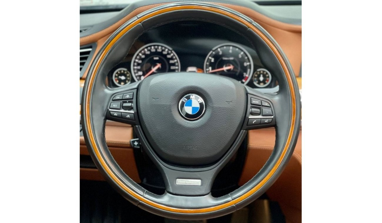 بي أم دبليو 750Li 2013 BMW 750 LI Individual, 1 Year Warranty, Special Edition, Fully Loaded, GCC