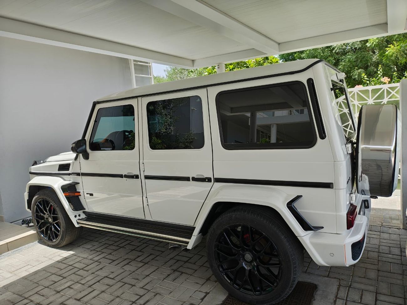 مرسيدس بنز G 500 Mercedes G Class (G500) modified to latest G63 exterior.