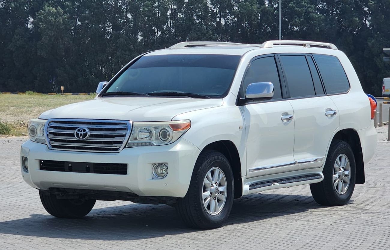 Toyota Land Cruiser VXR V8