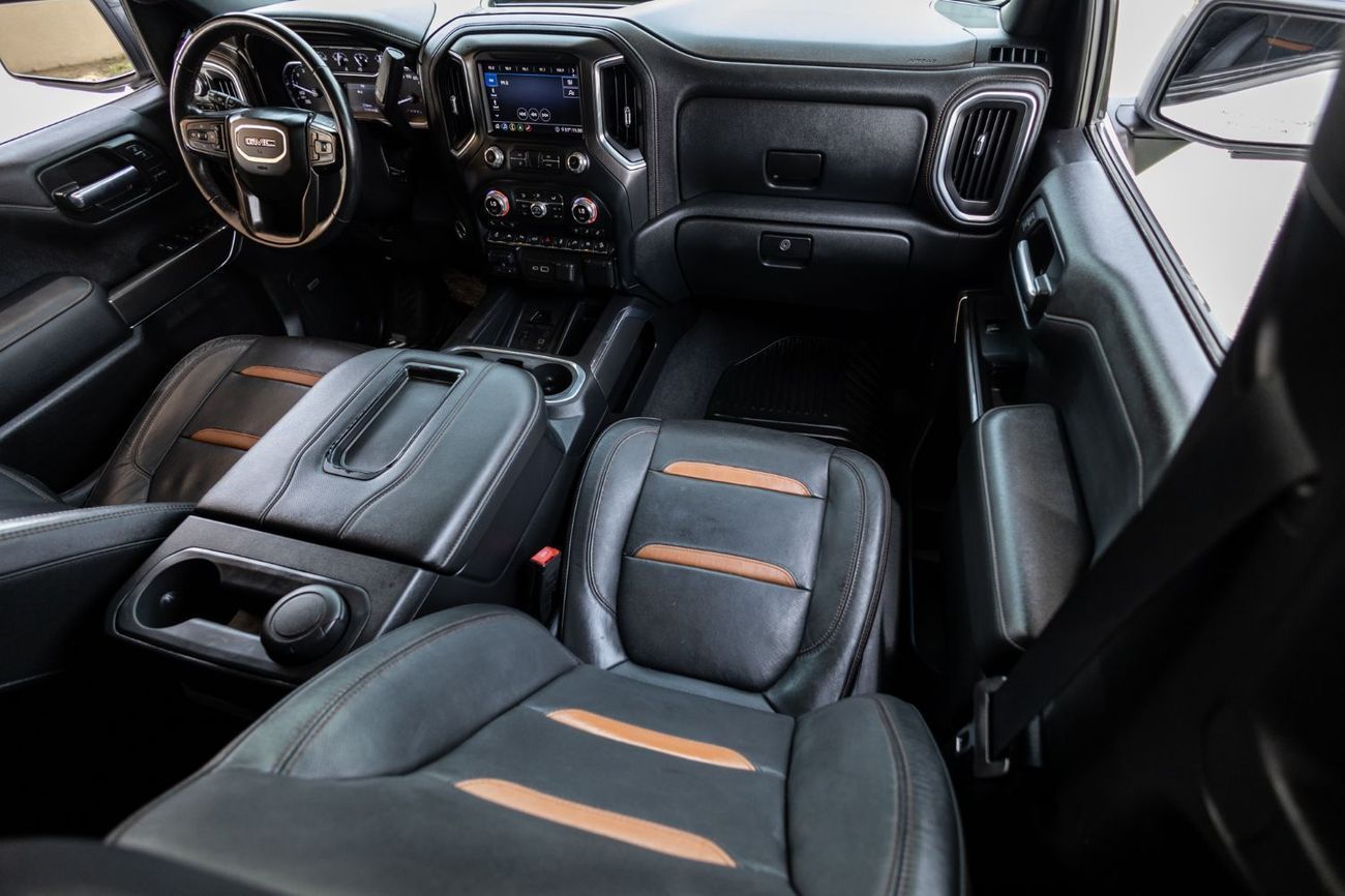 GMC Sierra 5.3L V8 AT4 Crew Cab (AWD)