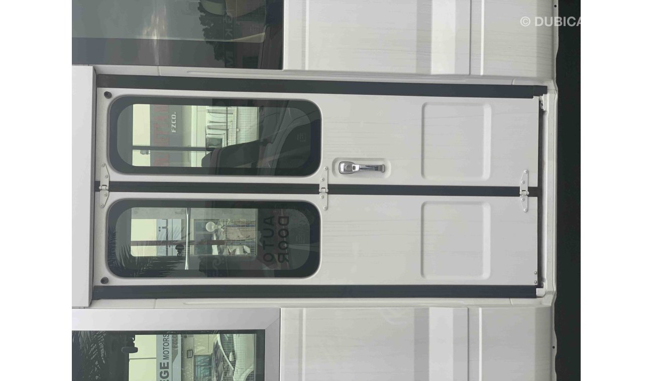 Toyota Coaster 2019 - V6 — 4200cc — DIESEL— 30 SEAT -- 2 POINT SEAT BILT -- ORIGINAL FABRIC SEAT --- AUTOMATIC DOOR