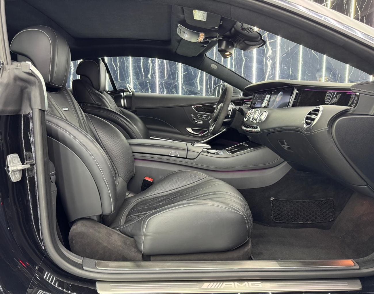 Mercedes Benz S63 AMG 5.5 L V8