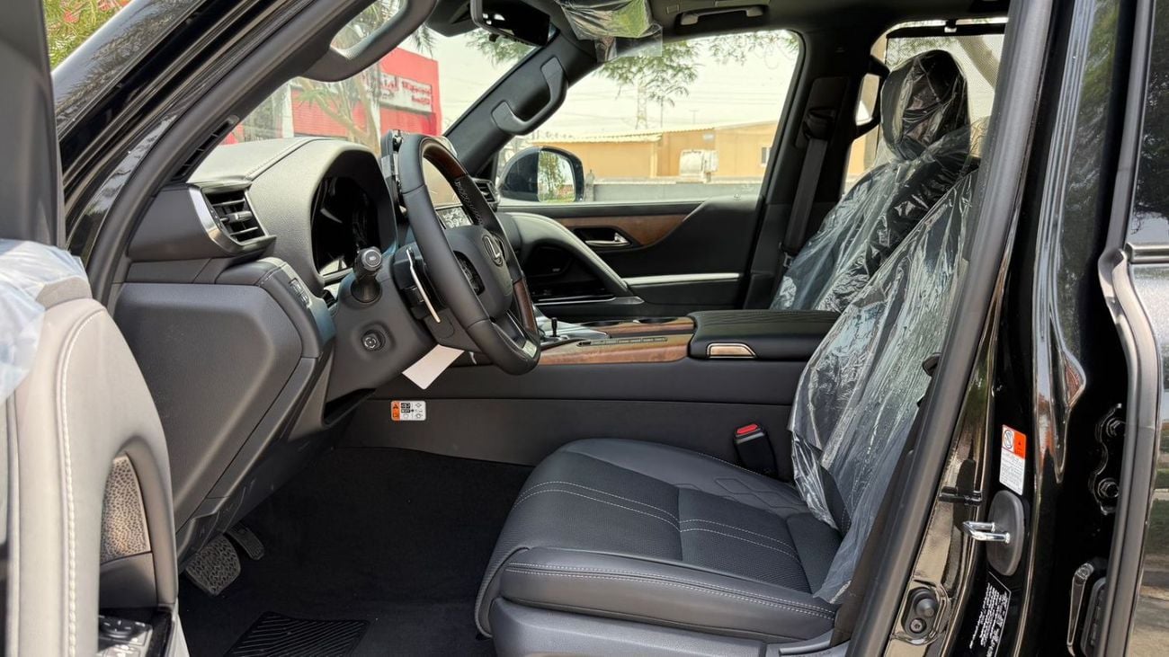 Lexus LX 700h Lexus LX700h VIP Hybrid 3.5L | 2025 | 0km | GCC