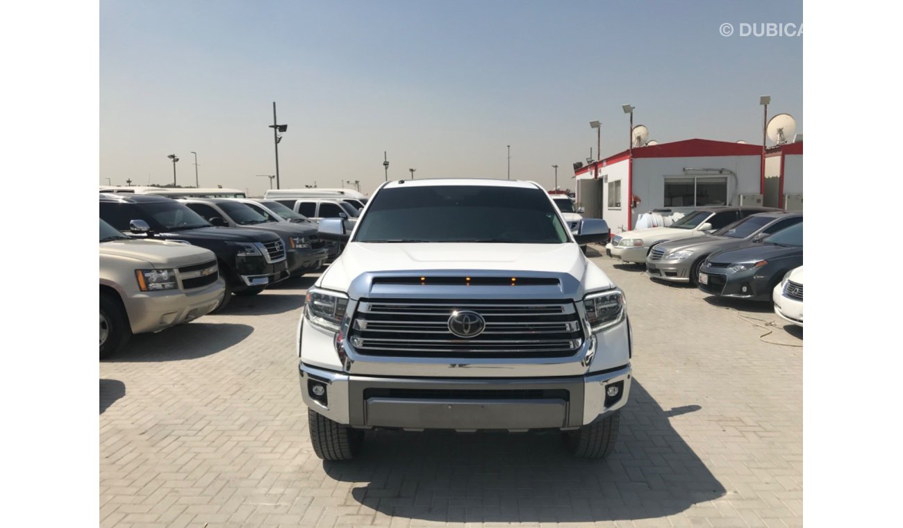 Toyota Tundra ‏تويوتا تندرا موديل 2018 كلين تايتل فول ادش مع رادار