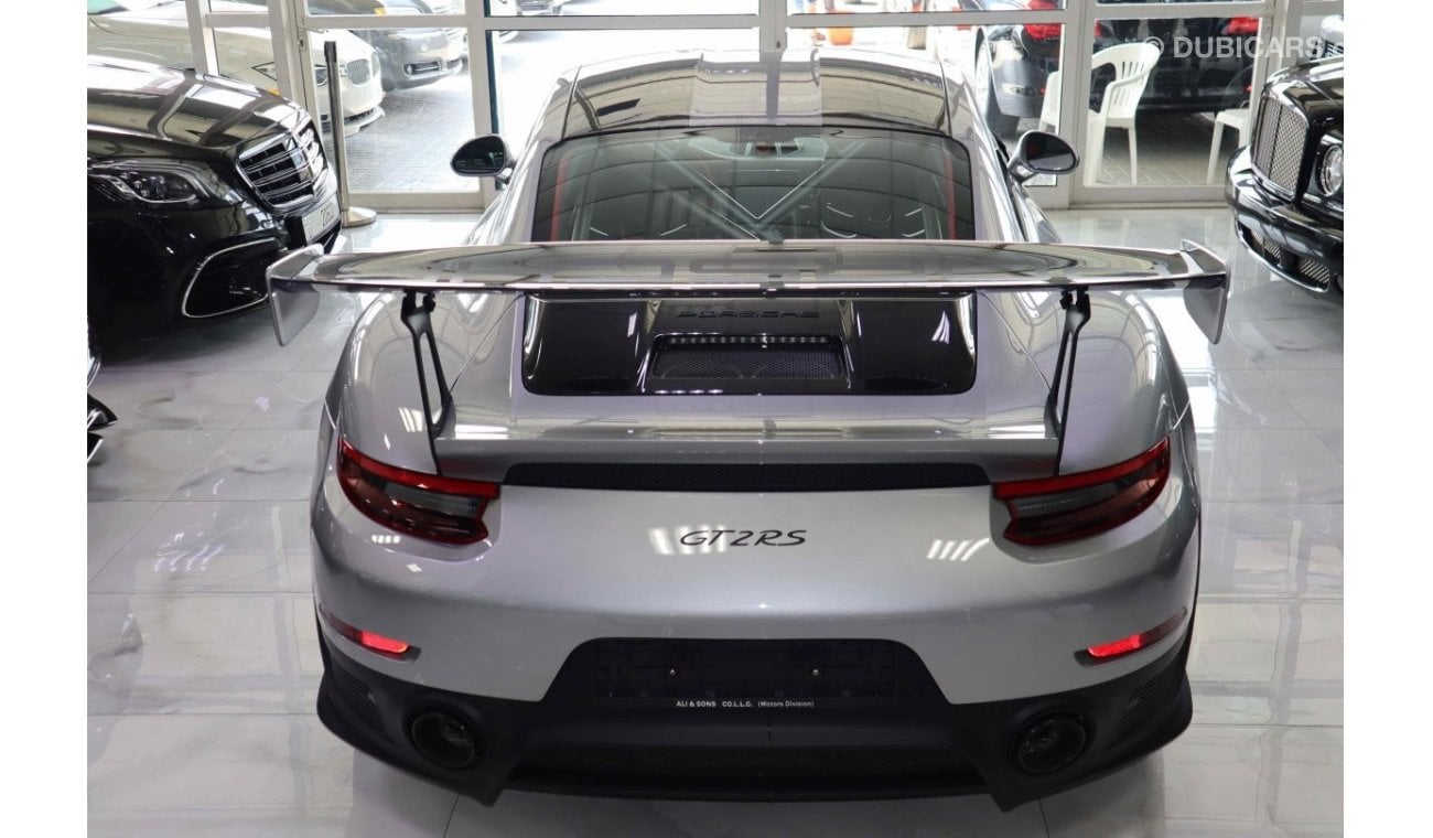 بورش 911 GT2 911 GT2 RS GCC warranty 2024