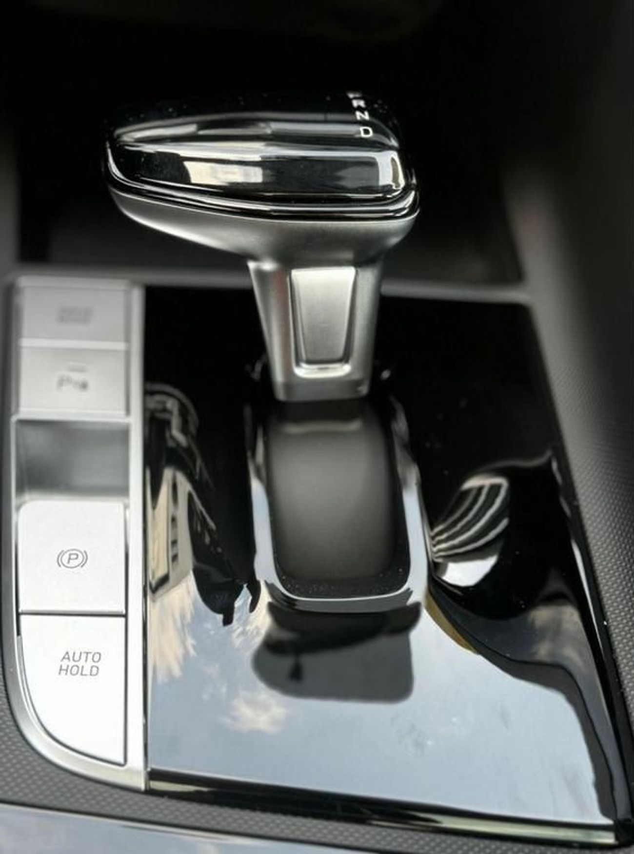 هيونداي إلانترا Comfort 1.6L