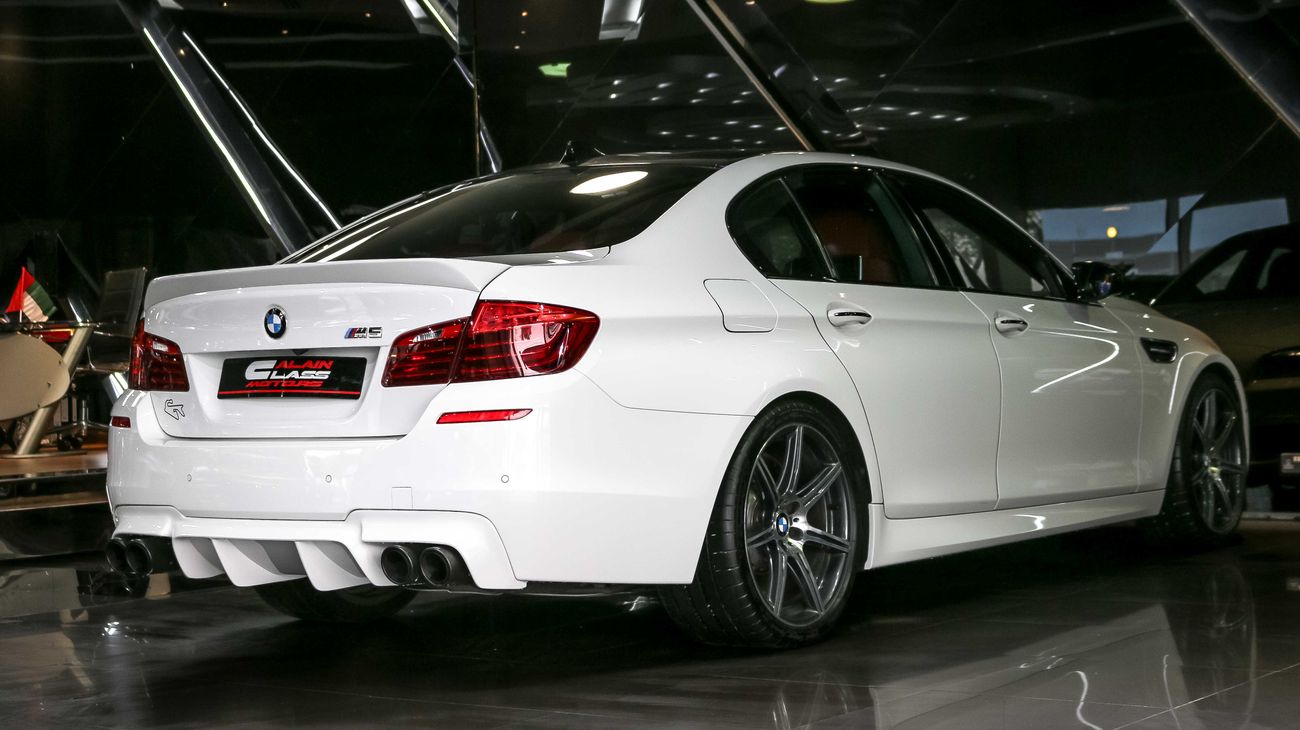 بي أم دبليو M5