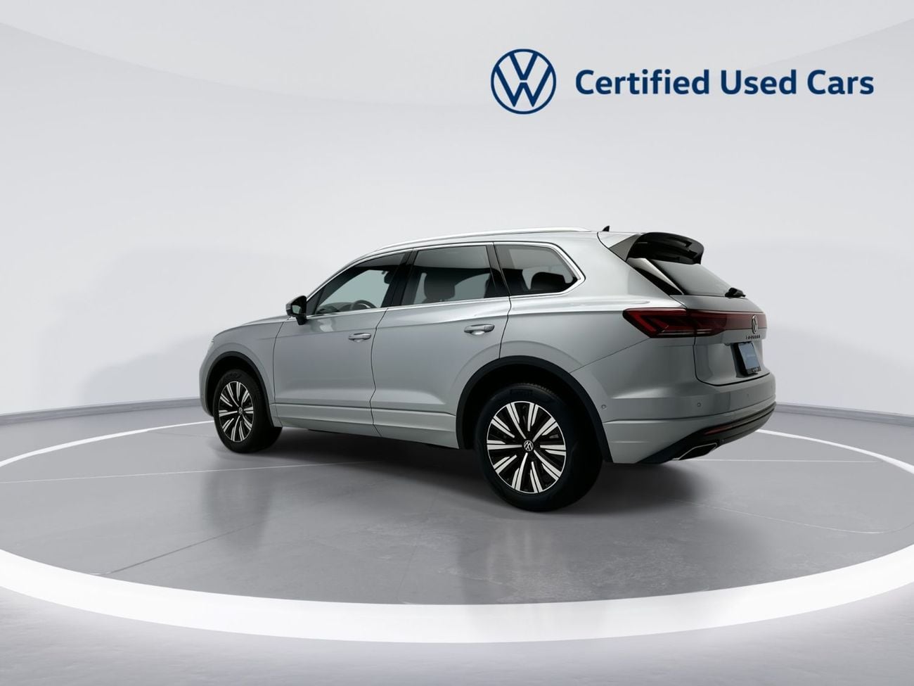 Volkswagen Tiguan Touareg Elegance + Tirano (Ref#02374)