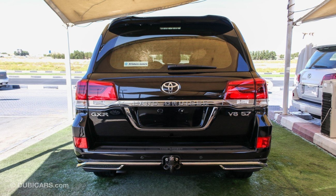 Toyota Land Cruiser GXR V8 hy