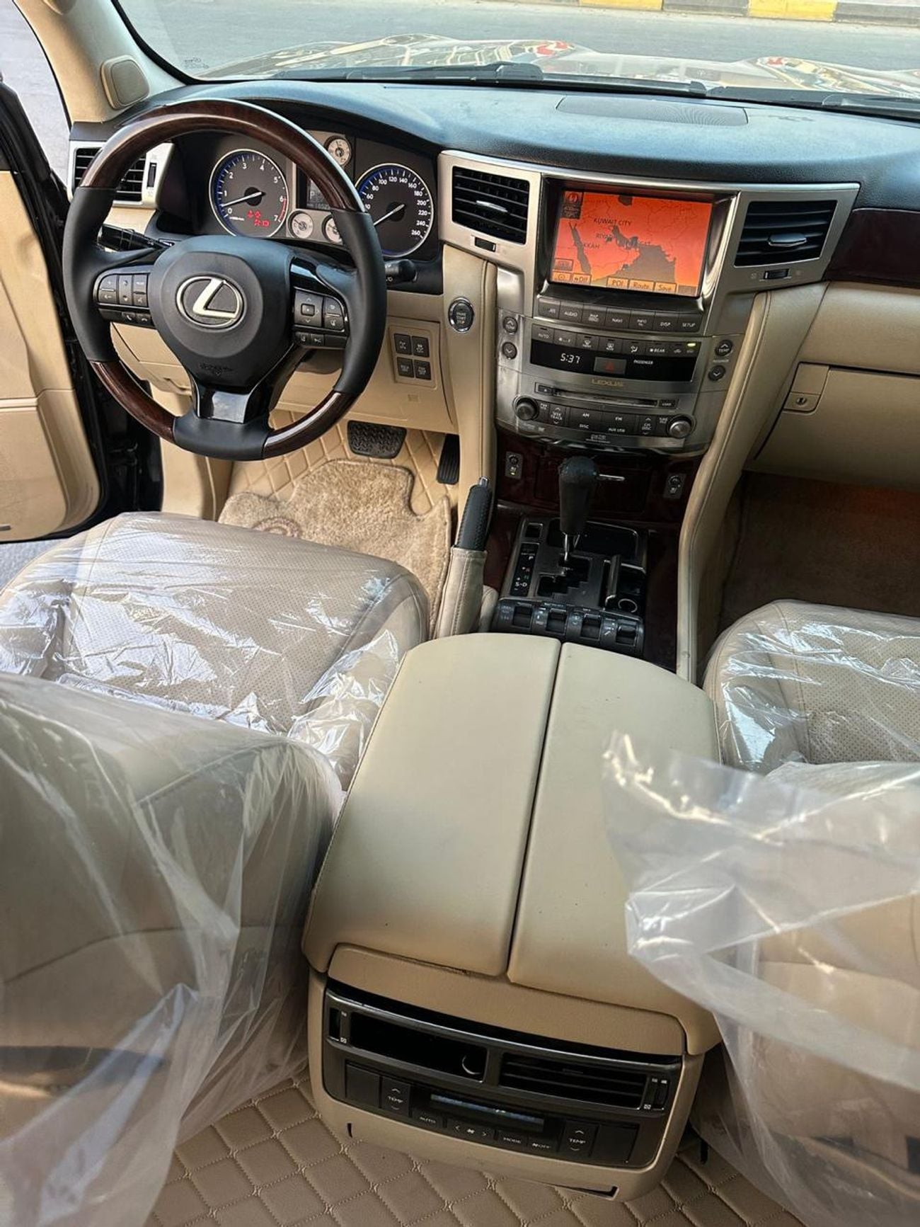 Lexus LX570 TOP