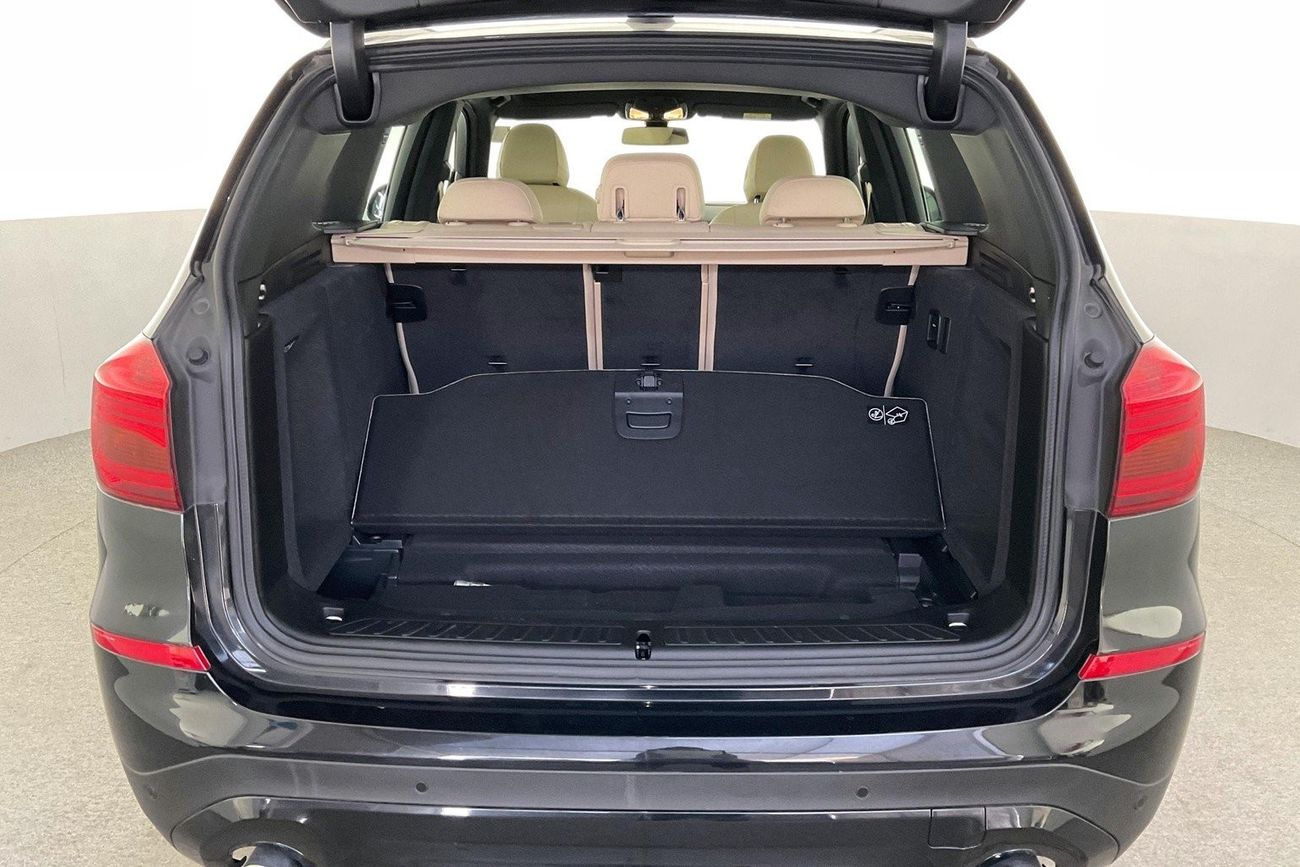 بي أم دبليو X3 xDrive 30i Executive | شامل الضمان | 0 ﺪﻔﻋﺓ ﺃﻮﻟﻯ