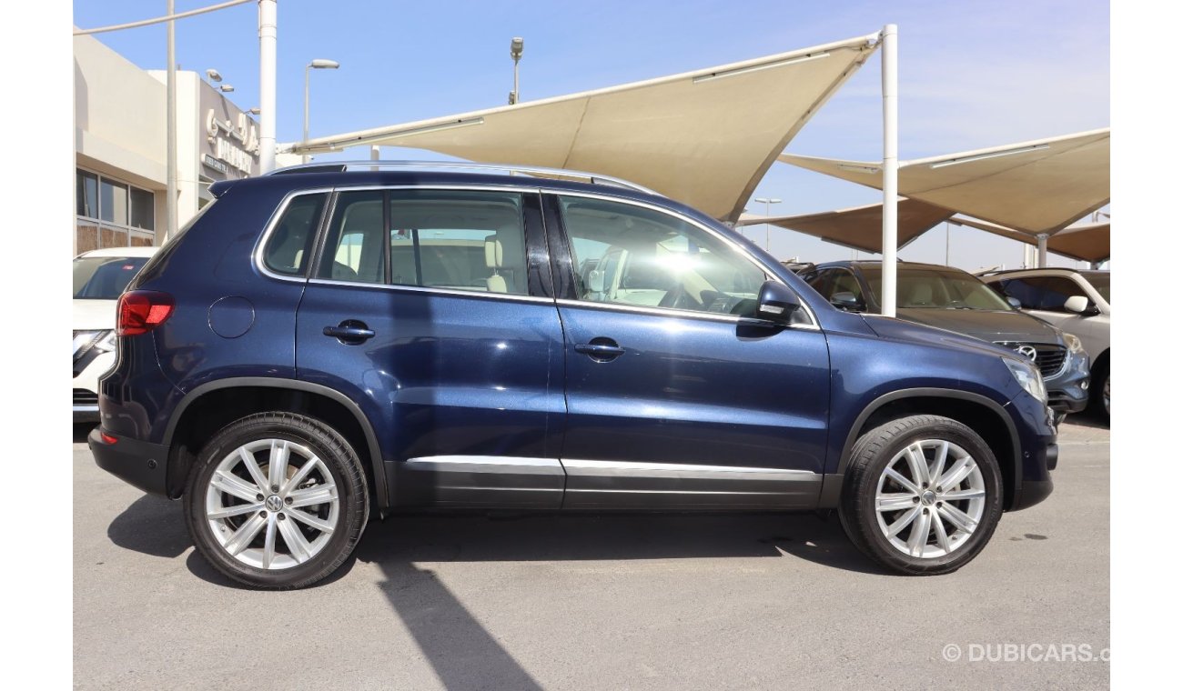 Volkswagen Tiguan SE Volkswagen Tiguan 2.0T GCC 2015