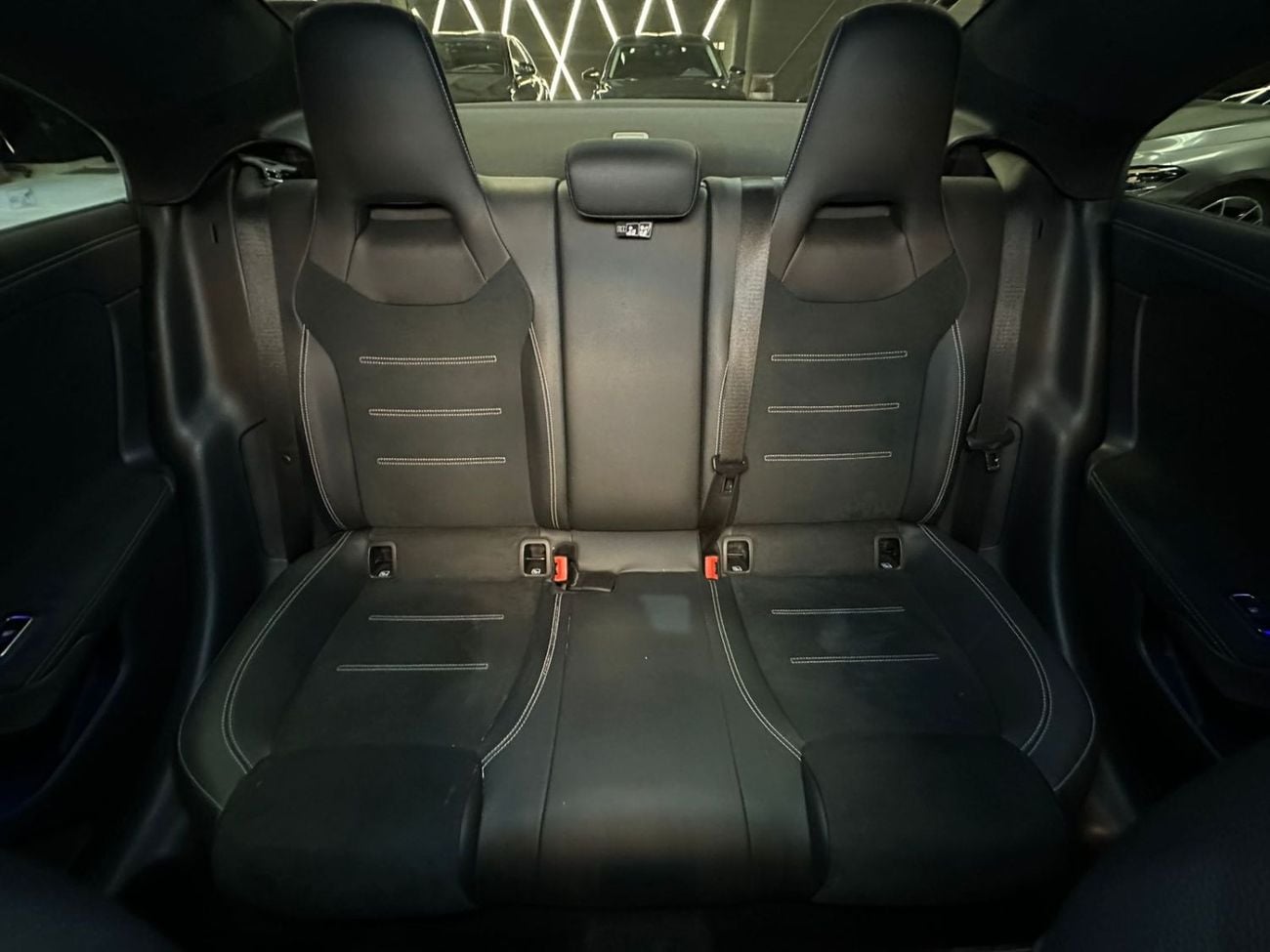 مرسيدس بنز CLA 250 4MATIC