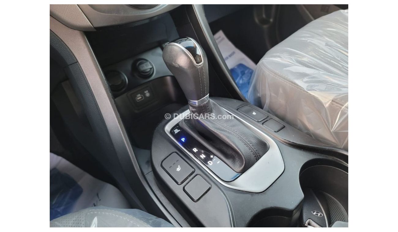 Hyundai Santa Fe GL 7 Seater