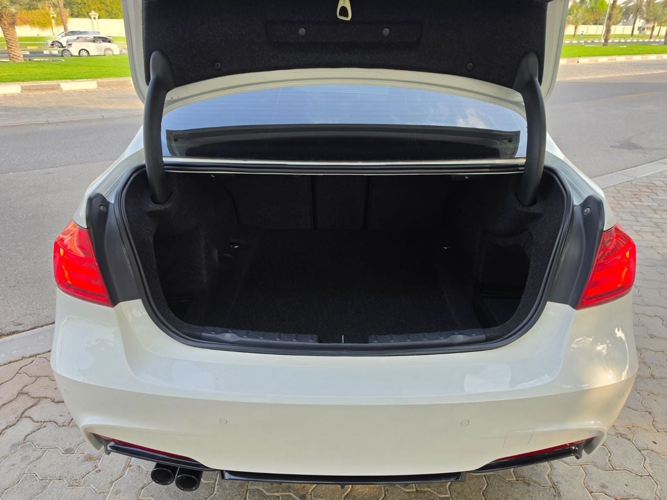 BMW 328i FULL OPTIONS