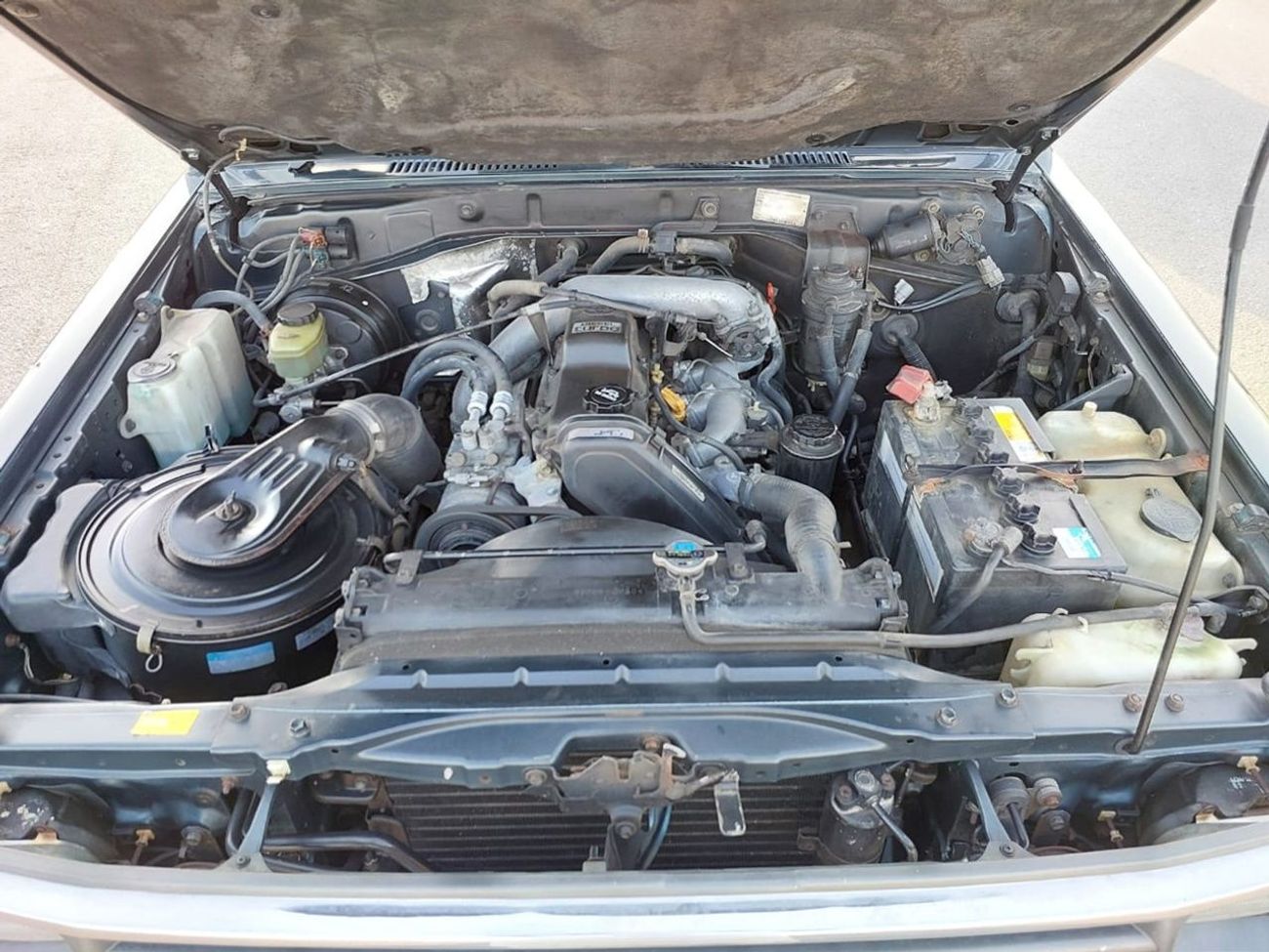 تويوتا لاند كروزر TOYOTA LAND CRUISER PRADO SUV RHD 1993 MODEL 3.0 L DIESEL AUTOMATIC(PM09894)