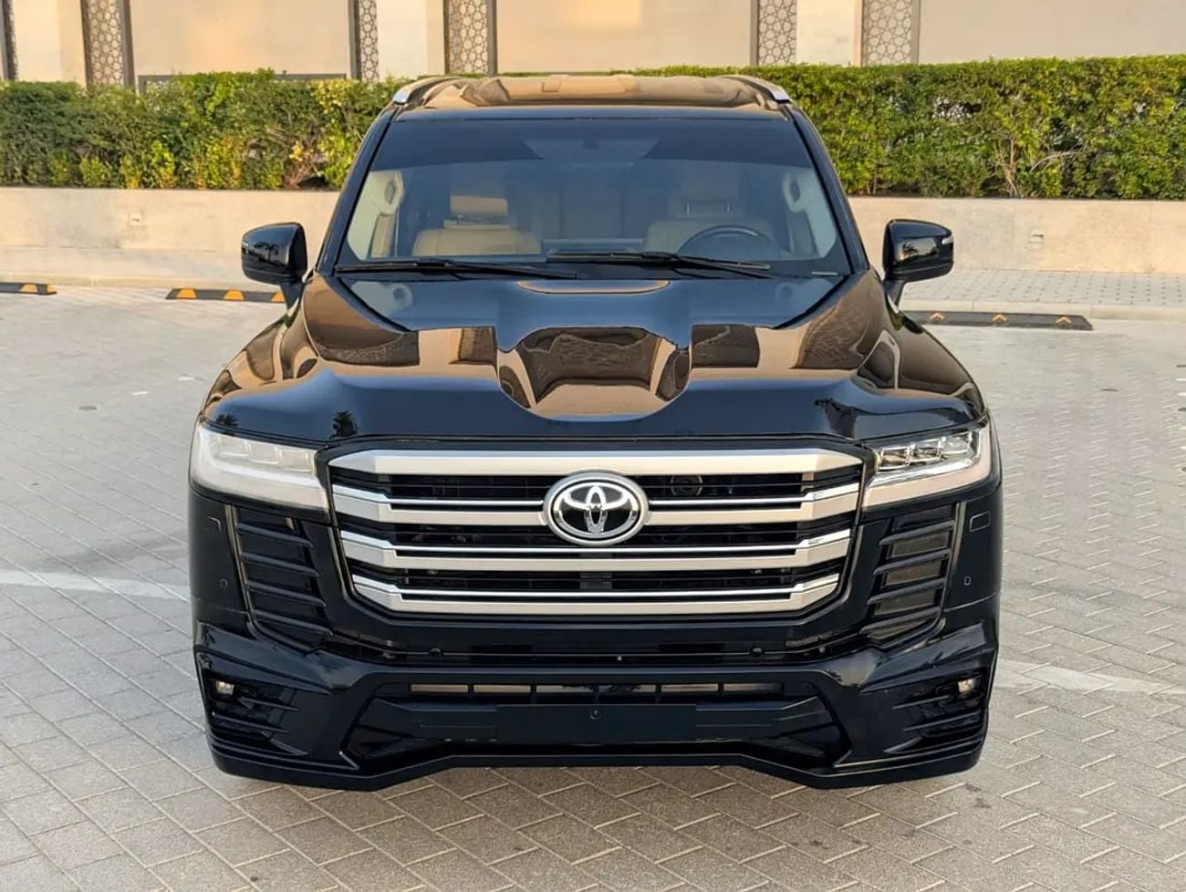 تويوتا لاند كروزر Diesel GXR | GCC Specs | Twin Turbo V6 | Only | Excellent Condition