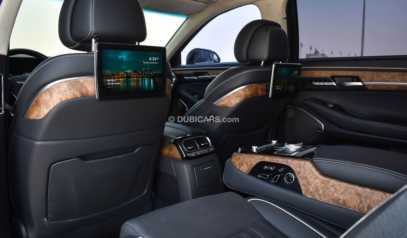 Genesis G90 PLATINUM