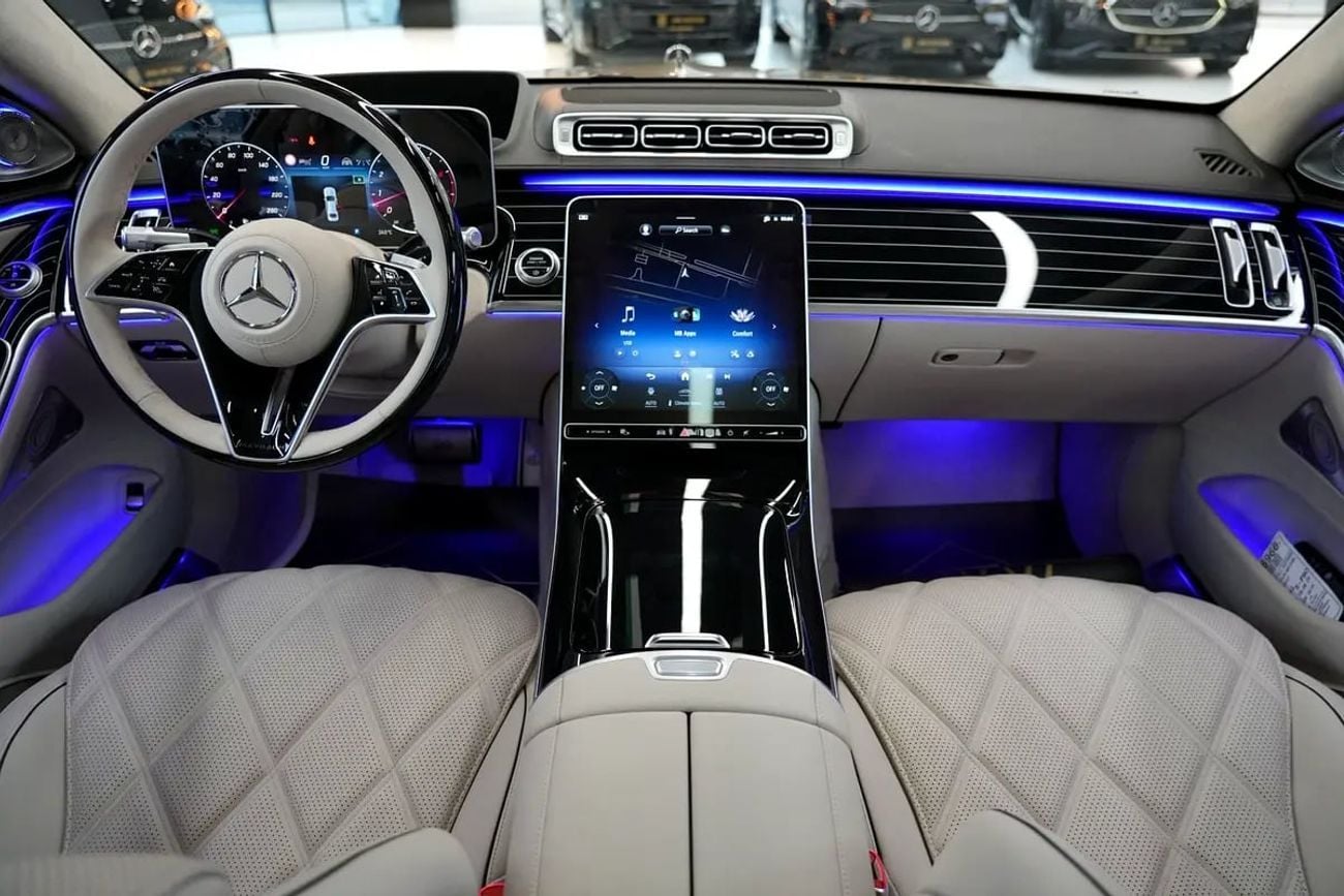 مرسيدس مايباخ S680 مايباخ S 680 | GCC km | Agency Warranty | V 12