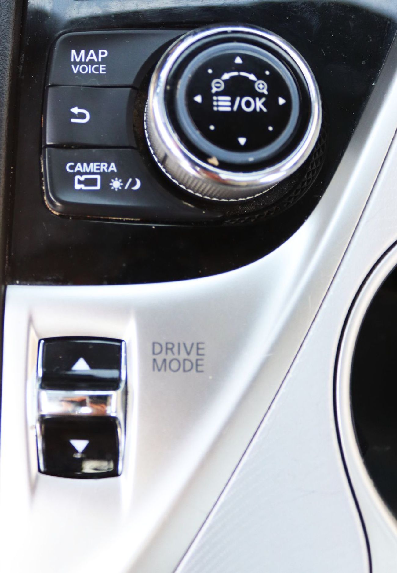 Infiniti Q50 Luxe 3.0L Infiniti Q50 - 2021  - GCC- Full Option - Accident-Free - 6(V) - 3.0L - Excellent Conditio