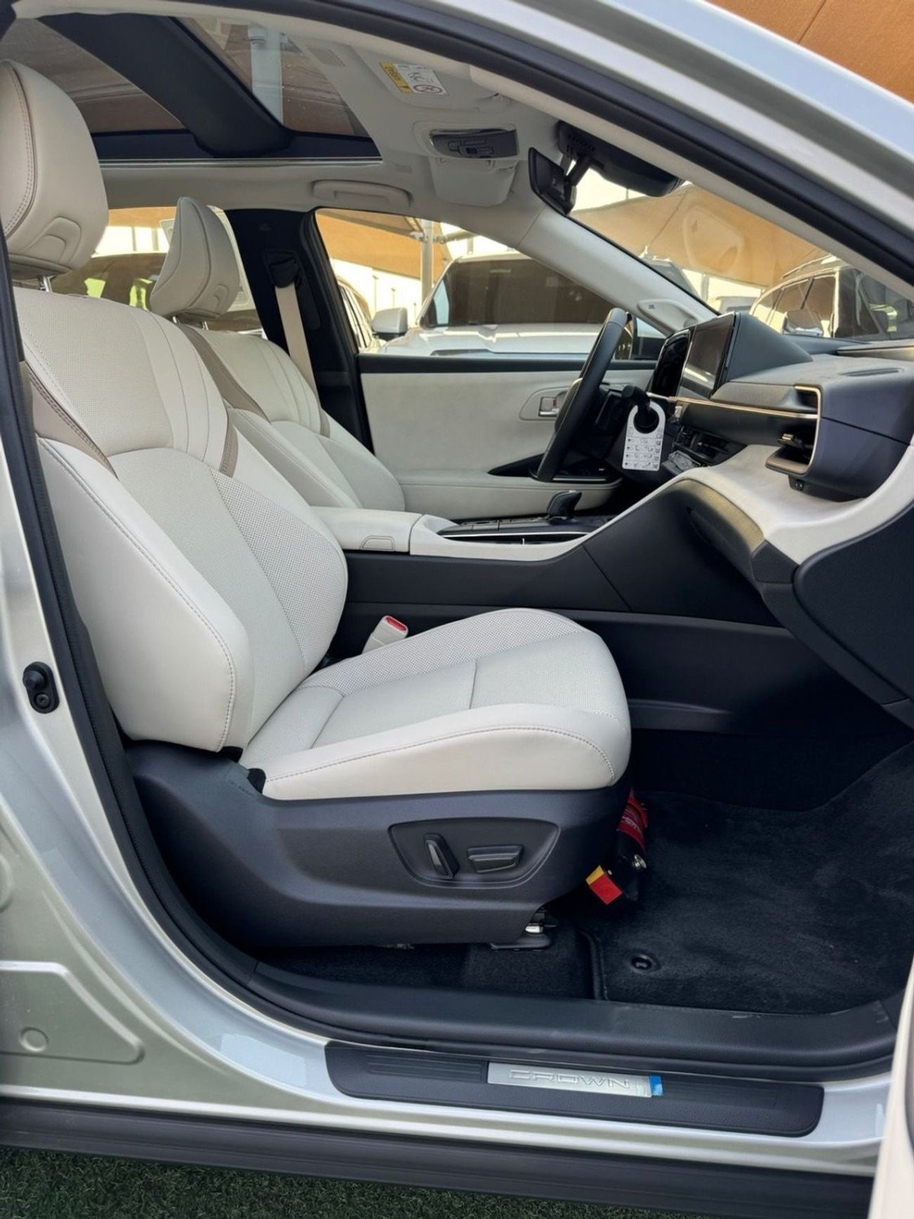 تويوتا كراون تويوتا كراون هايبرد خليجي 2023 تشييكات الوكالة (تحت الضمان وكالة الفطيم ) صبغ وكالة بحالة الوكالة  ف