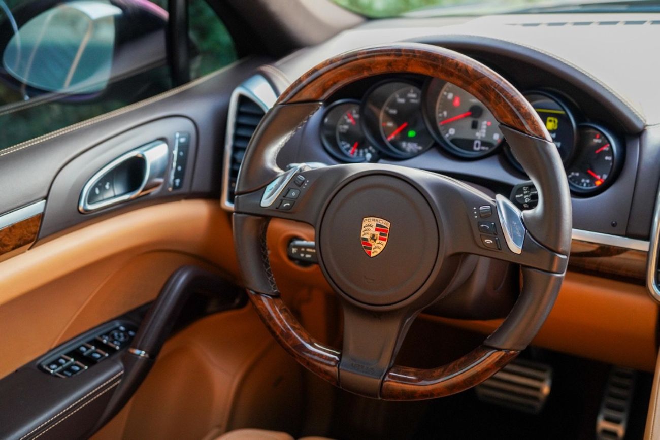 Porsche Cayenne S 4.8L