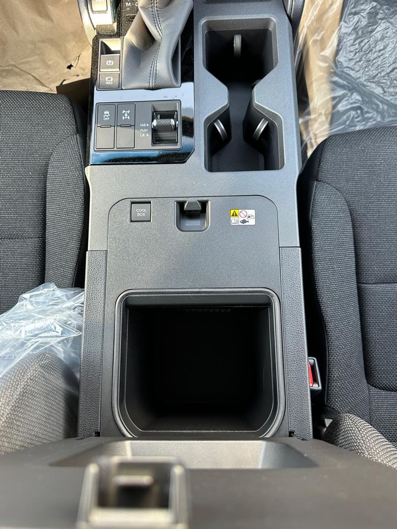 Toyota Prado 2.8L DIESEL TXL A/T 7 SEATER