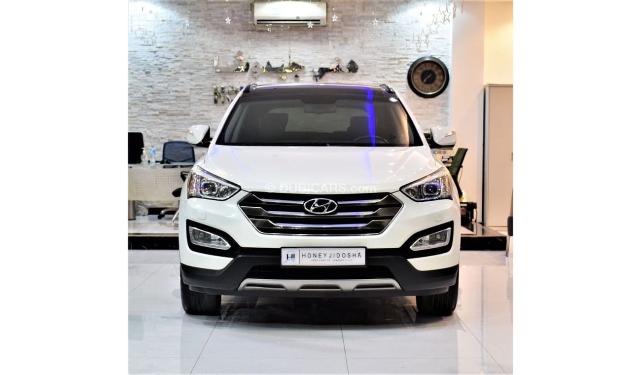 هيونداي سانتا في AMAZING Hyundai SantaFe 4WD 3.3L 2013 Model!! in White Color! GCC Specs